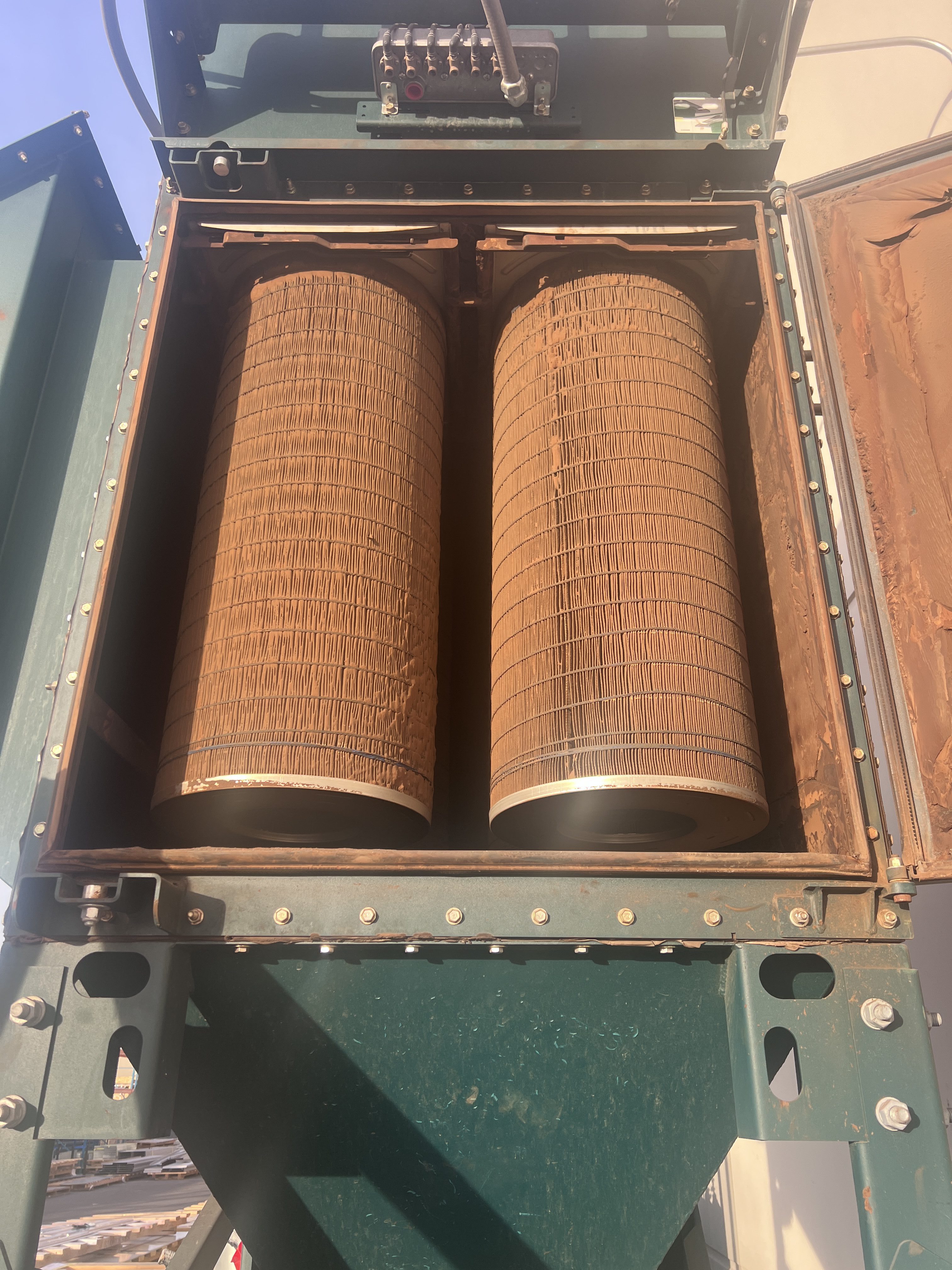Why Your Dust Collector Keeps Clogging — 7 Real Causes
